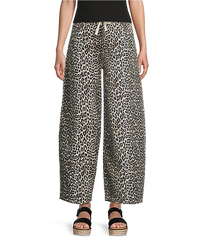 Tractr Mid Rise Easy Fit Leopard Print Jeans