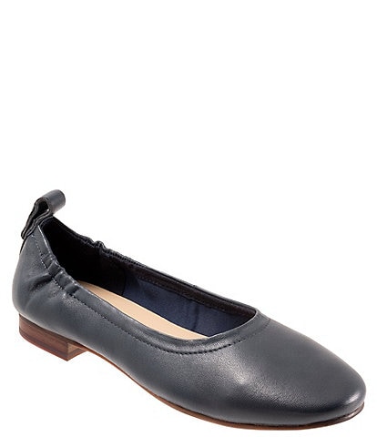 Trotters Gia Leather Flats