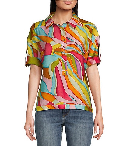 Tru Luxe Jeans Abstract Print Short Sleeve Button Front Top