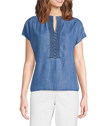 Tru Luxe Jeans Chambray Split V-Neck Cap Sleeve Crochet Trim Top