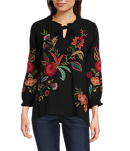 Tru Luxe Jeans Floral Embroidered Round Neck 3/4 Sleeve Top