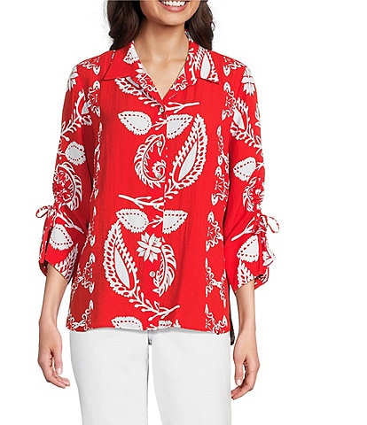 Tru Luxe Jeans Placed Print Point Collar 3/4 Ruched Sleeve Button Front Tunic