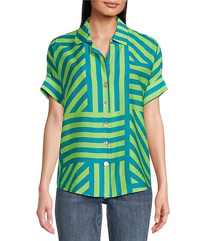 Tru Luxe Jeans Textured Crinkle Abstract Striped Print Collared Short Sleeve Button-Front Camp Shirt