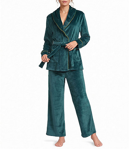 UGG Plush Velvet Fleece Wrap Set