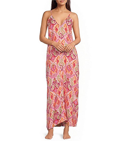 VAN WINKLE & CO. Satin Paisley Print Sleeveless V-Neck Maxi Chemise