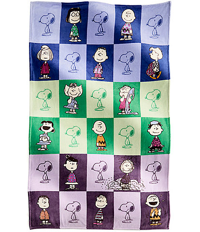 Vera Bradley x Peanuts Plush Throw Blanket Wrap