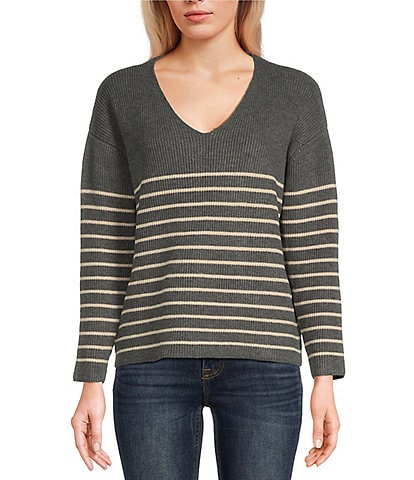 Vigoss Striped V-Neck Pullover