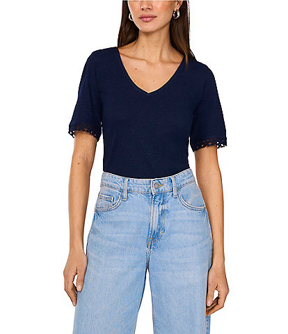 Vince Camuto Knit V-Neck Short Sleeve Trim Tee