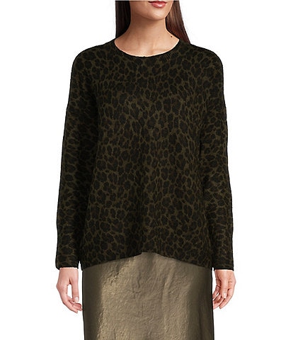 Vince Camuto Leopard Print Long Sleeve Crew Neck Sweater