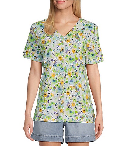 Westbound Petite Size Floral Printed Knit Short Sleeve V-Neck Top