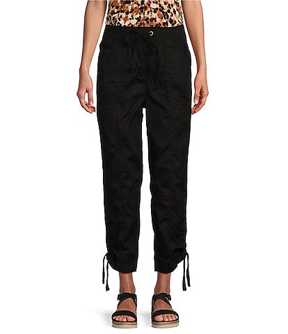 Westbound Petite Size the WEEKEND Mid Rise Pull On Cargo Crop Pant