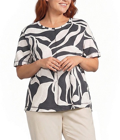 Westbound Plus Size Dancing Leaves Short Sleeve Slub Knit Crew Neck Top