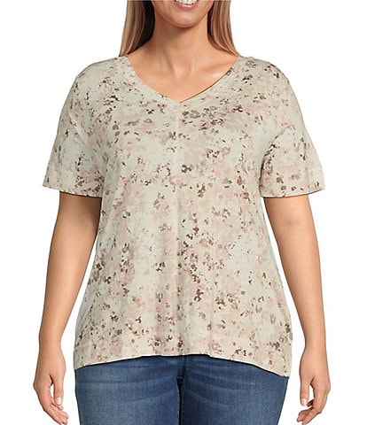 Westbound Plus Size Knit Meadow Floral Printed Short Sleeve V-Neck Top