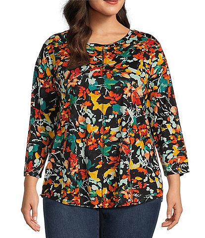 Westbound Plus Size Midnight Floral Print 3/4 Sleeve Knit Crew Neck Top