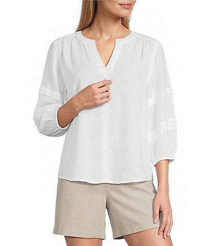 Westbound Solid 3/4 Sleeve V-Neck Top