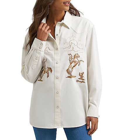 Wrangler® Cowboy Character Design Woven Western Boyfriend Shirt