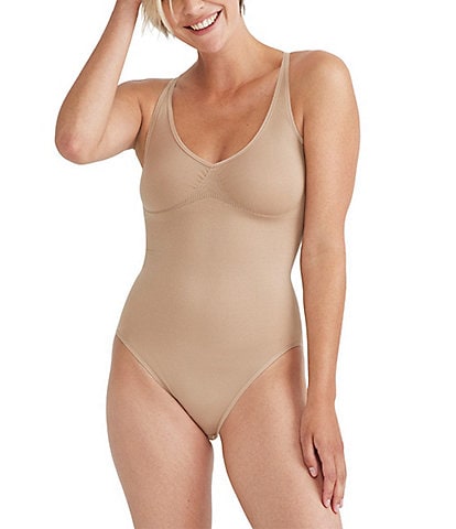 Yummie Bella Seamless Convertible V-Neck Shaping Bodysuit