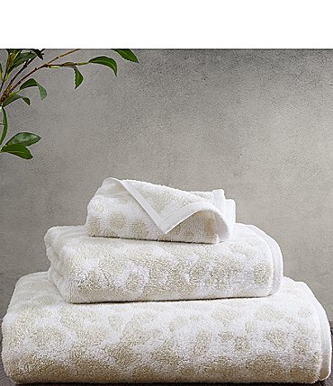 Image of Bamboo Bliss by RHH Sphynx Animal Printed Bath Towels