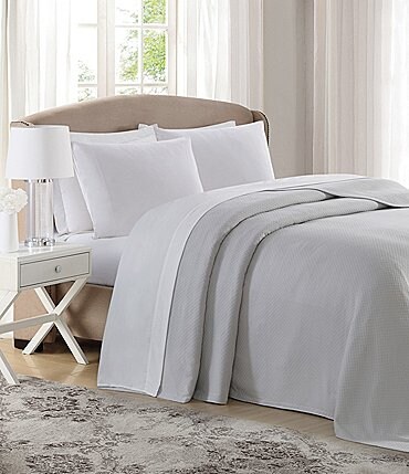 Image of Charisma Deluxe Woven Bed Blanket