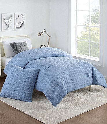 Image of Dreamy Nights Back to Campus Collection Textured Comforter