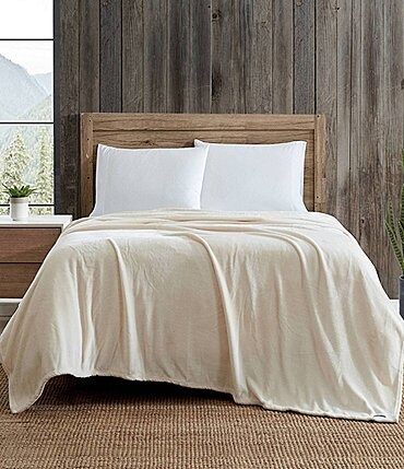 Image of Eddie Bauer Ultra Soft Plush Solid Microfiber Bed Blanket