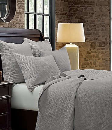 Image of HiEnd Accents Diamond Quilt