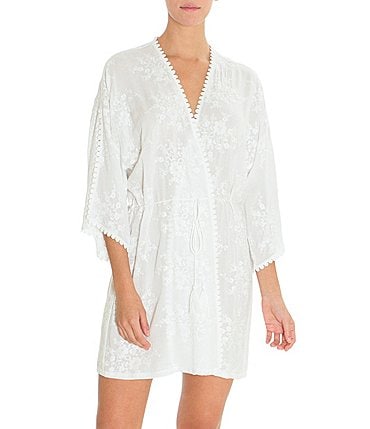 Image of In Bloom by Jonquil Bird Song Embroidered Short Wrap Robe
