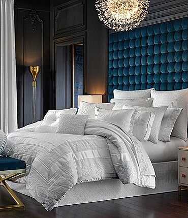 Image of J. Queen New York Becco Woven Jacquard Comforter Set
