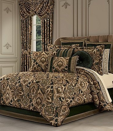 Image of J. Queen New York Emerald Bay Oversized Woven Medallion Comforter Set