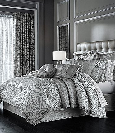 Image of J. Queen New York Luxembourg Silver Duvet Cover Mini Set