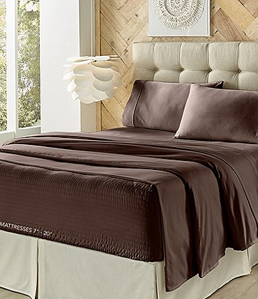 Image of J. Queen New York Royal Fit 300-Thread Count Sheet Set