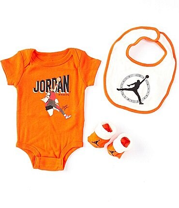 Image of Jordan Baby Boys Newborn-6 Months Short-Sleeve Flight MVP Bodysuit, Bib And Booties Set