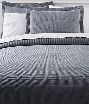 Image of L.L.Bean Vintage Matelasse Block Pattered Cotton Bedspread