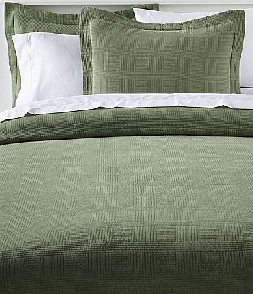 Image of L.L.Bean Vintage Matelasse Block Pattered Cotton Bedspread
