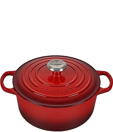 Image of Le Creuset Signature 4.5-Quart Round Enameled Cast Iron Dutch Oven