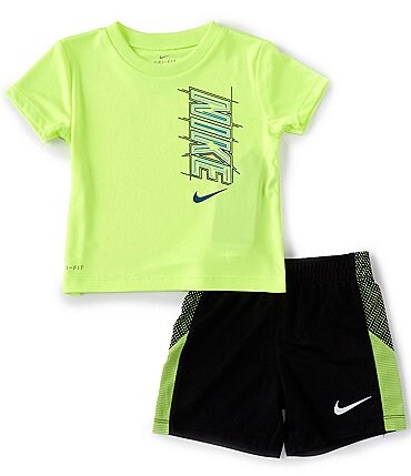 Image of Nike Baby Boys 12-24 Months Short-Sleeve Block Tee & Pieced Shorts Set