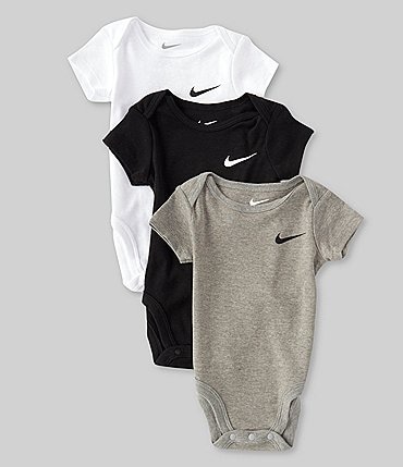 Image of Nike Baby Newborn-9 Months Short Sleeve Bodysuit Set 3-Pack
