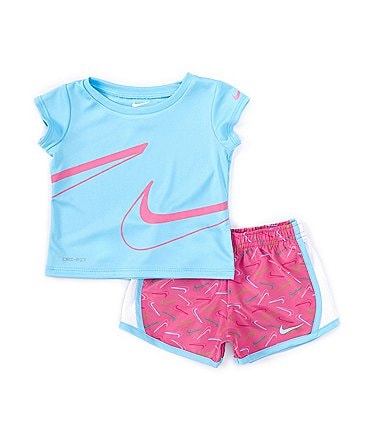 Image of Nike Baby Girls 12-24 Months Short Sleeve Swoosh T-Shirt & Swoosh Print Shorts Set
