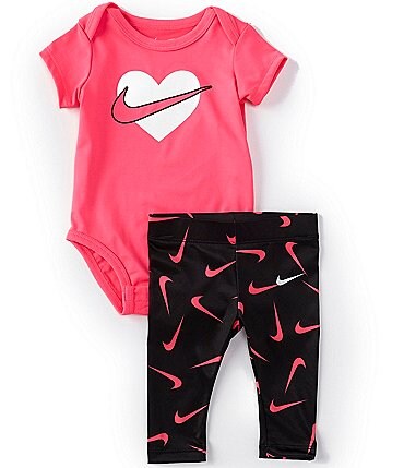 Image of Nike Baby Girls Newborn-9 Months Short-Sleeve Heart Bodysuit & Swooshfetti Legging Set