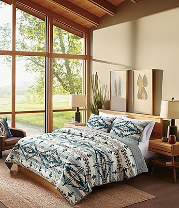 Image of Pendleton Trapper Peak Print Coverlet Mini Set