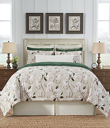 Image of Southern Living Magnolia Comforter Mini Set