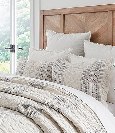 Image of Southern Living Simplicity Collection Dayton Quilt