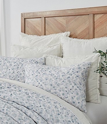 Image of Southern Living Simplicity Collection Greer Pebble Textured Quilt
