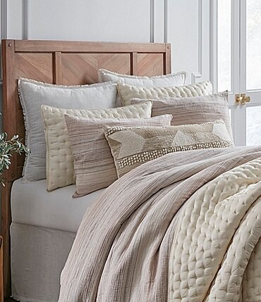 Image of Southern Living Simplicity Collection Oasis Comforter
