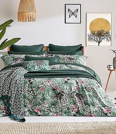 Image of Ted Baker London Kingdom Tiger Botanical Pattern Comforter Mini Set