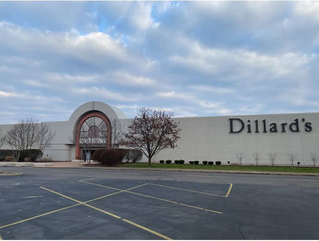 Dillard's Eastwood Mall Complex Niles Ohio