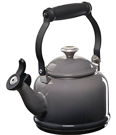 Le CreusetLe Creuset 1.25 Quart LE CREUSET Kettle Black Whistling Demi