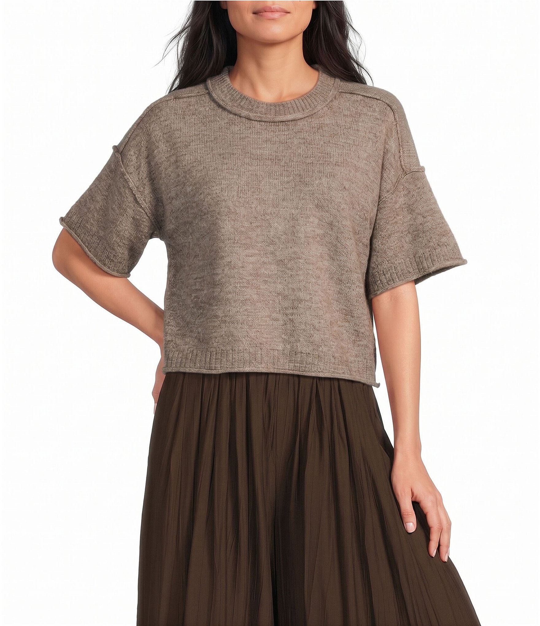 A.Ren Lynne Round Neck Short Sleeve Sweater Knit Top