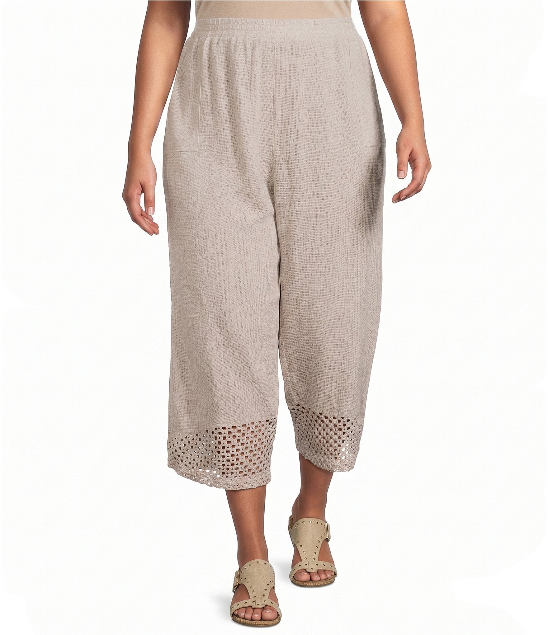 Ali Miles Plus Size Coordinating Textured Wide Leg Tulip Hem Cropped Pant