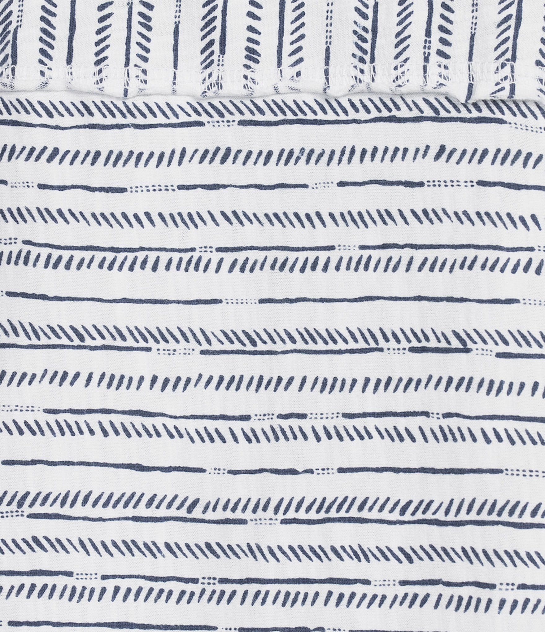 Ali Miles Strayed Linear Dot Point Collar 3/4 Sleeve Pop-Over Top